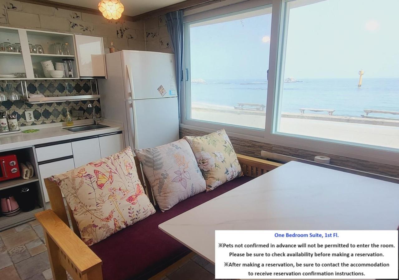 Seaside Pension Goseong  Ngoại thất bức ảnh