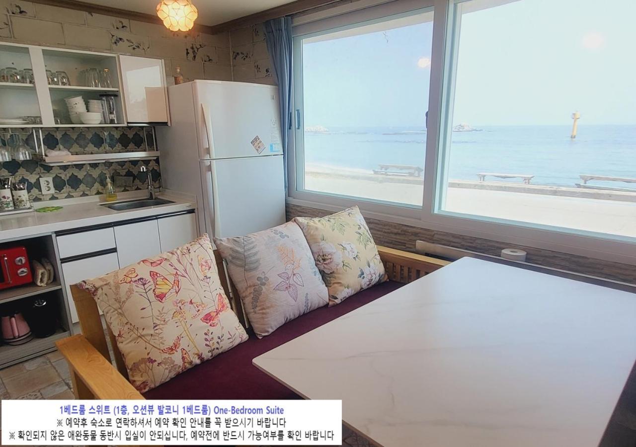 Seaside Pension Goseong  Ngoại thất bức ảnh