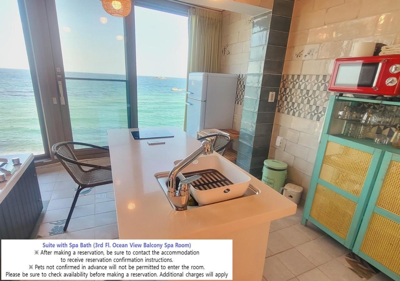 Seaside Pension Goseong  Ngoại thất bức ảnh