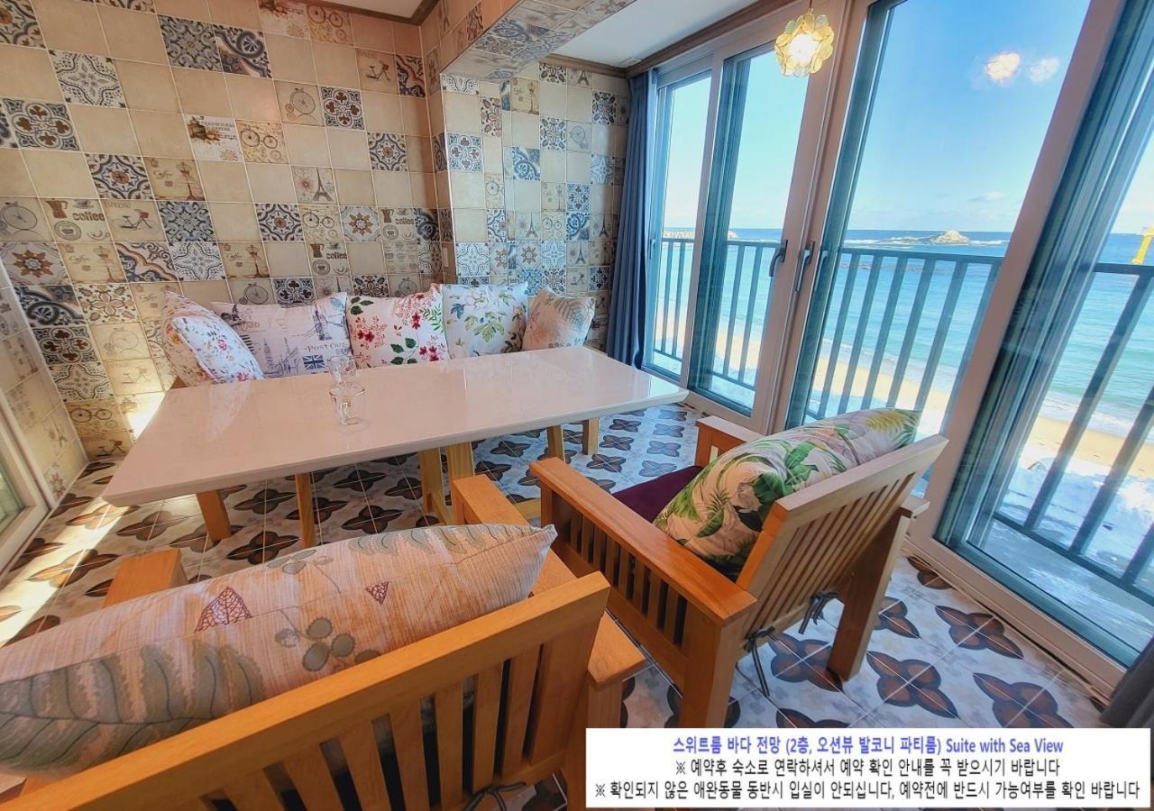 Seaside Pension Goseong  Ngoại thất bức ảnh